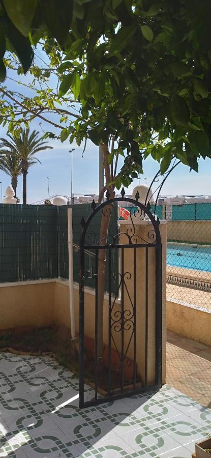 Apartement à La Mata Torrevieja Extérieur photo