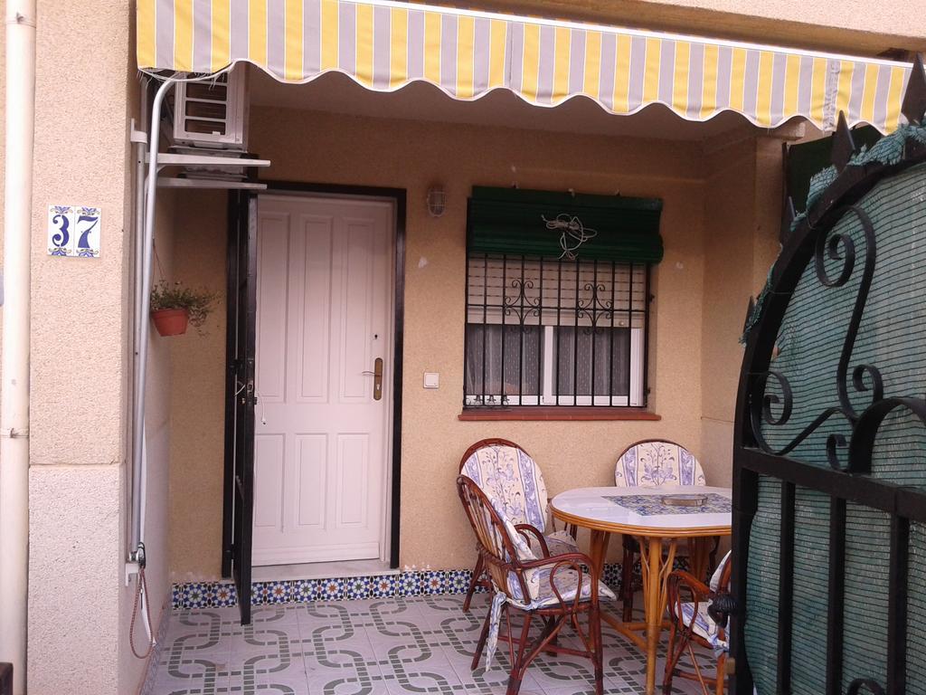 Apartement à La Mata Torrevieja Extérieur photo