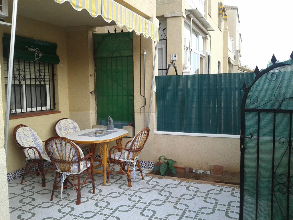 Apartement à La Mata Torrevieja Extérieur photo