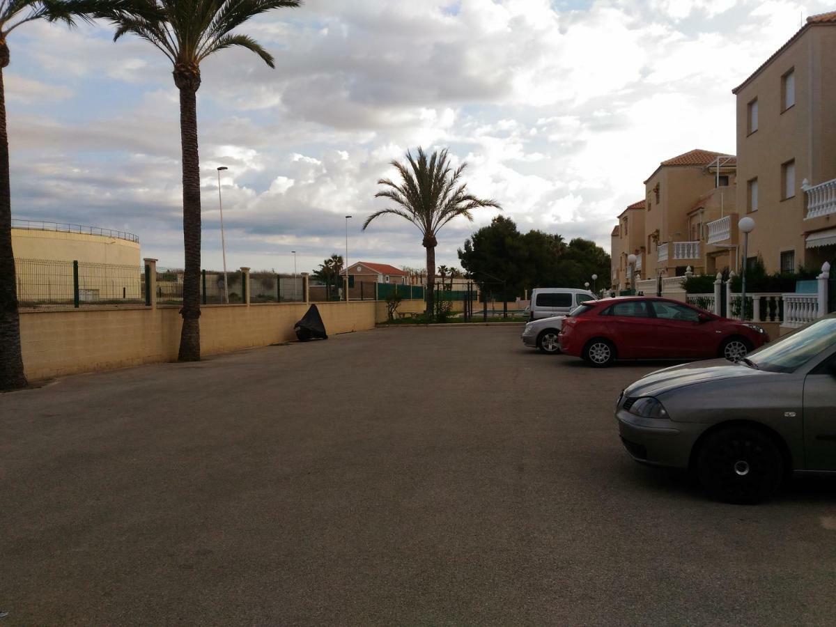 Apartement à La Mata Torrevieja Extérieur photo
