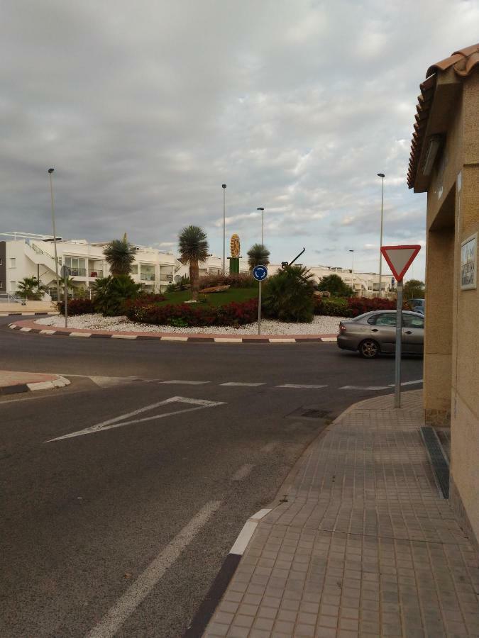 Apartement à La Mata Torrevieja Extérieur photo